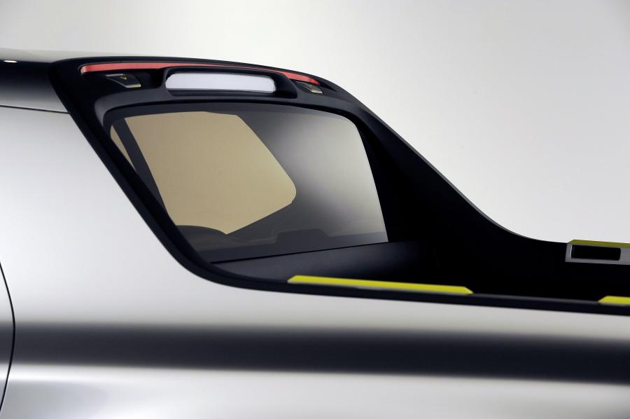  Hyundai Santa Cruz Crossover Truck Concept 2015 года  (фото 10 из 13)